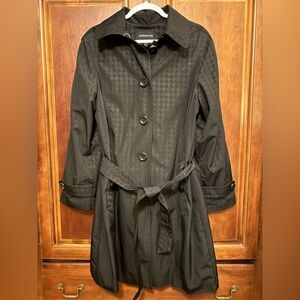 London Fog Black Belted Trench Coat with Houndstooth Design size Medium.